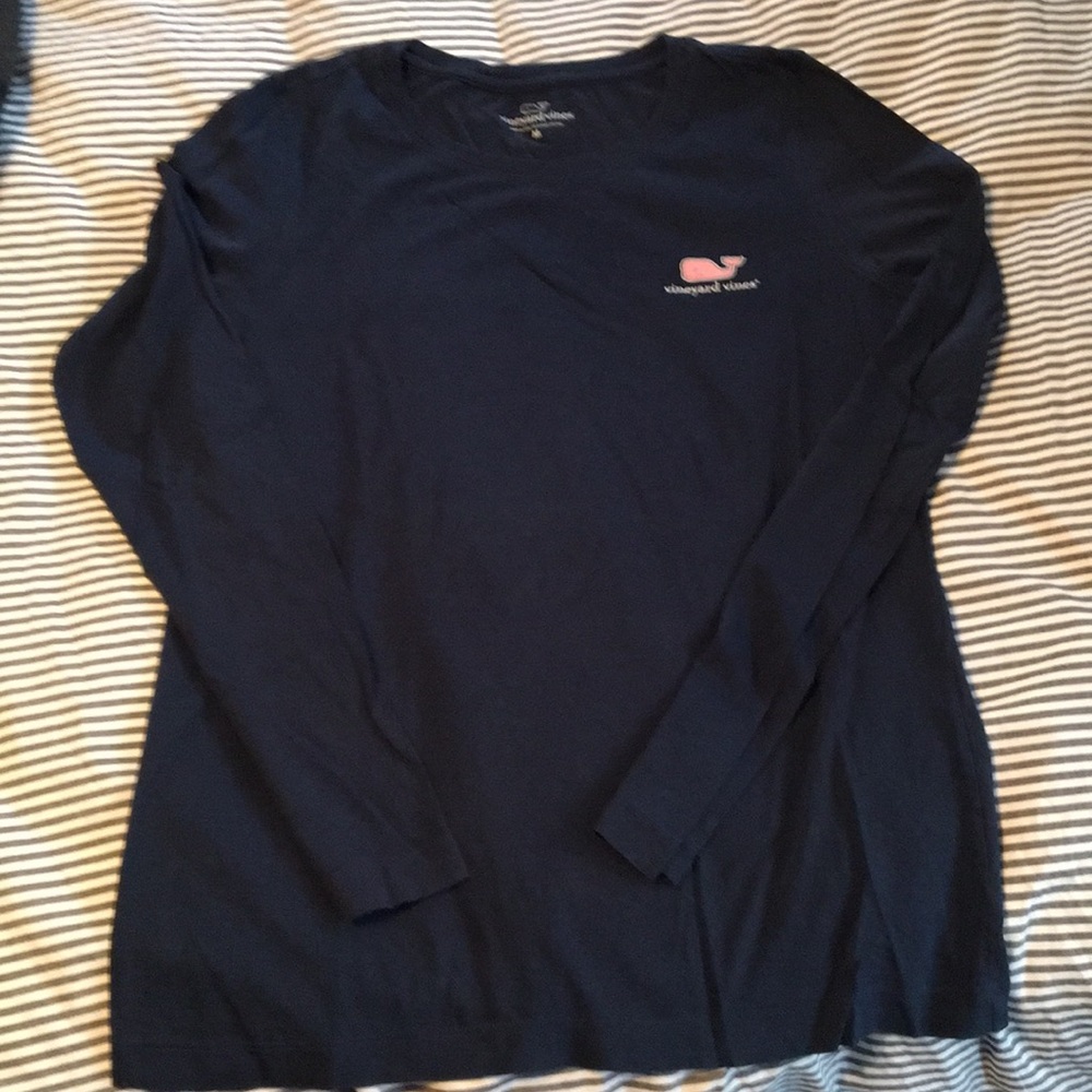 Women’s Vineyard Vines T-shirt size M